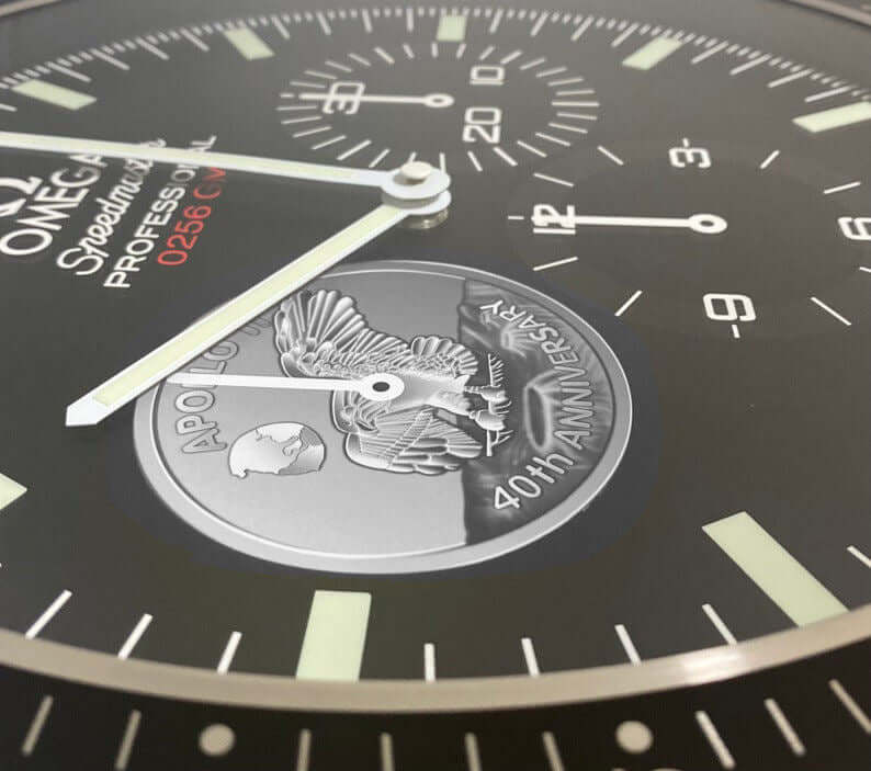Horloge Murale Omega Speedmaster Apollo 11 🌓 – Édition Commémorative 40e Anniversaire - Passeport Cases